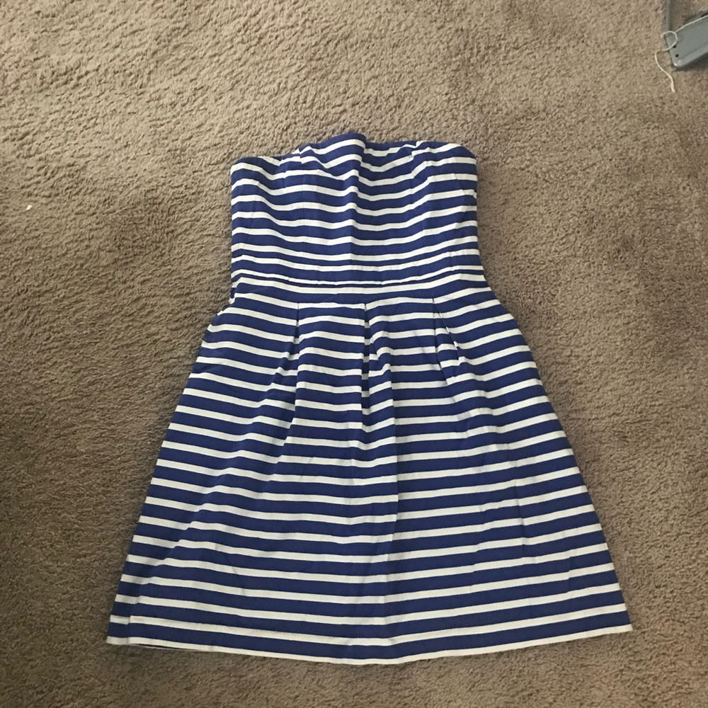Strapless striped dress